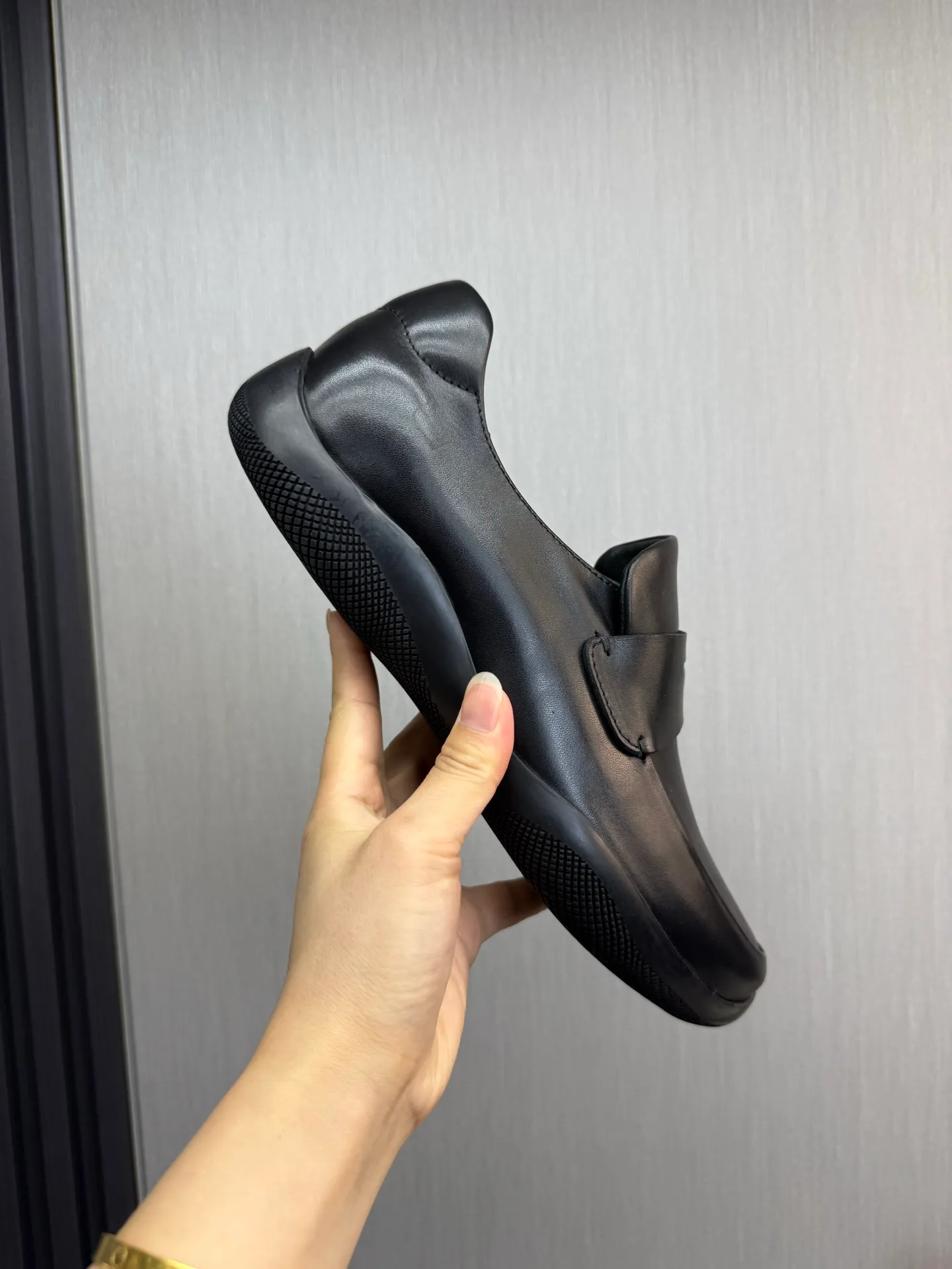 Men's shoes 💰760💰 [PRADA] New models synchronized with the official website, high-quality shipments ✔️Best sellers🔥 Original cowhide + cowhide lining, 1🆚1 replica, original original sole, 38-45 (men's 38.45 custom-made, non-refundable)